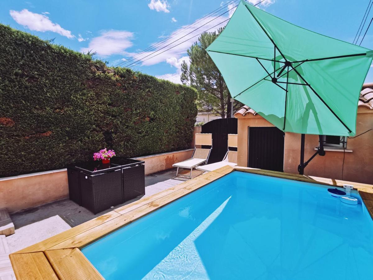 Studio Privatif Climatise , Terrasse Et Piscine Pernes-les-Fontaines Dış mekan fotoğraf